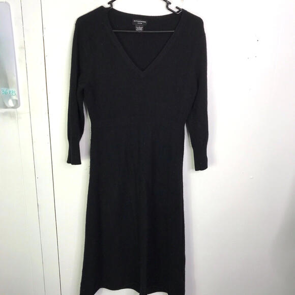 Sutton Studio Dress Womens L Cashmere V Neck Long Sleeve Sweater Soft Comfy - Picture 1 of 8